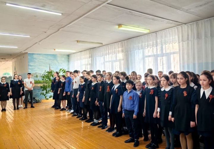 В Биклянской школе стартовала акция «Георгиевская лента»