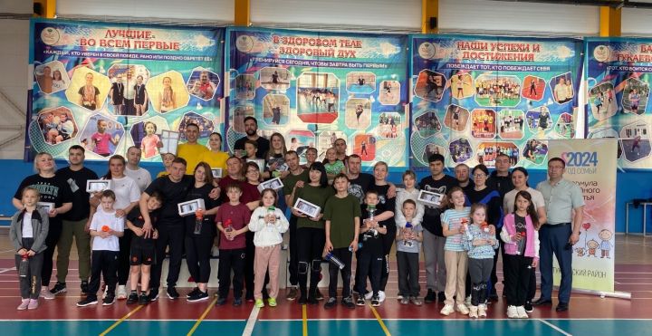 В Тукаевском районе выявлена ​​самая спортивная молодая семья
