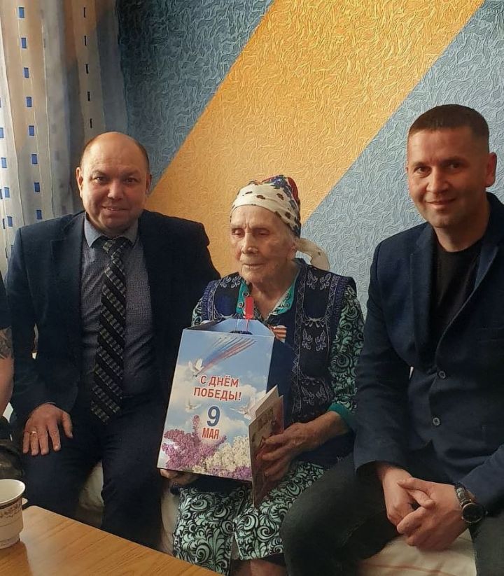 Тукаевский район отмечает вклад тружеников тыла в победу, поздравляя их с 79-ой годовщиной