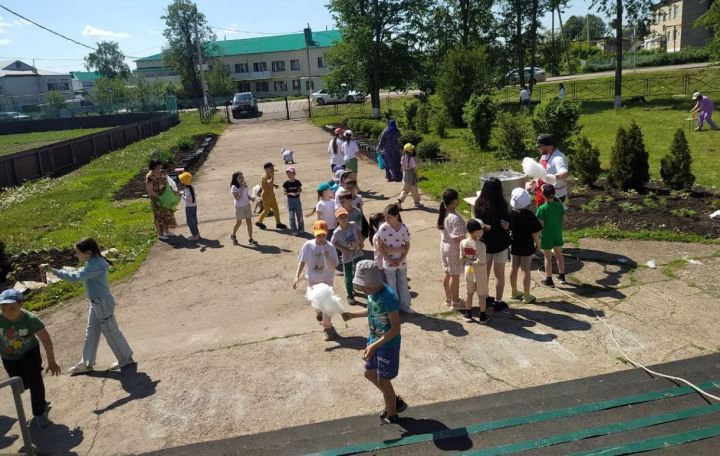 Лагерь «Сәләт» отметил День защиты детей