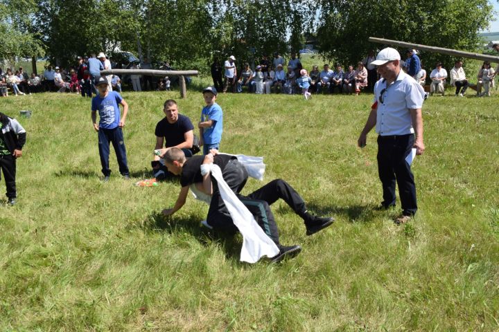 Празднование «Дня села» в деревне Евлево: яркие краски и радостные улыбки