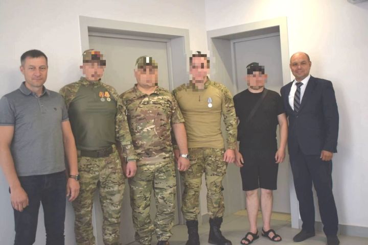 Руководство Тукаевского района встретилось с бойцами, вернувшимися из зоны СВО