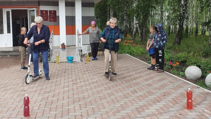 «Веселые старты» в Новотроицком селе: спорт для всех возрастов