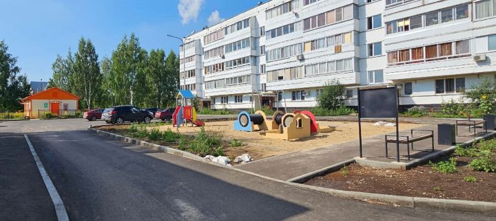 Программа наш двор набирает обороты: Айрат Хабибуллин посетил сельские поселения