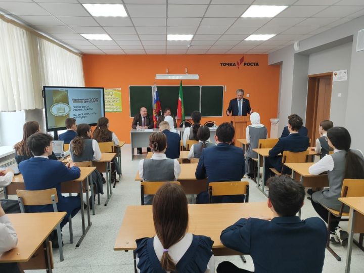 Ватанга хезмәт итү – изге эш
