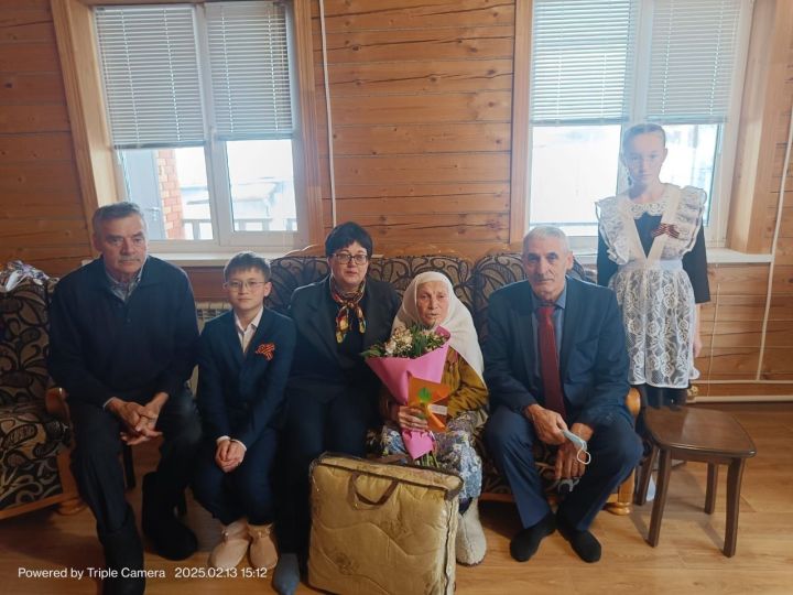 Яна-Булякском сельском поселении труженикам тыла вручили медали