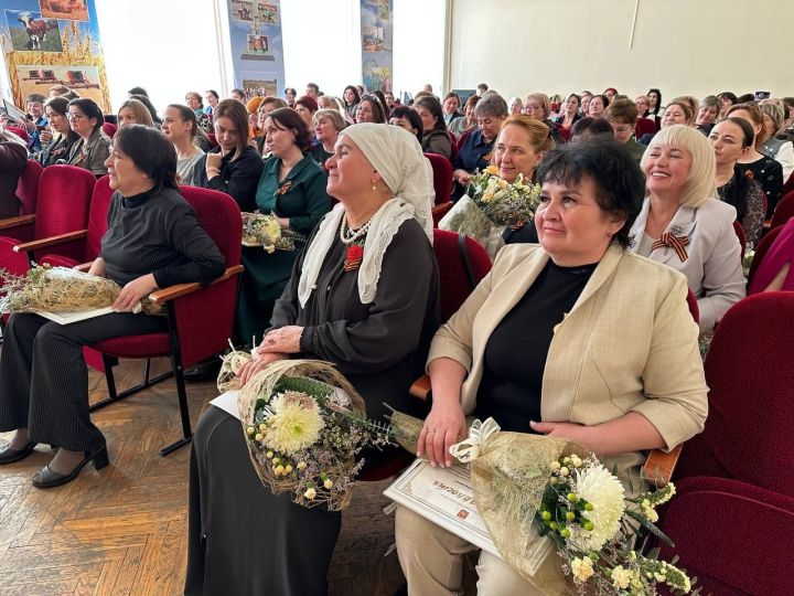 Искусство объединяет: в районе чествовали героев культурного фронта