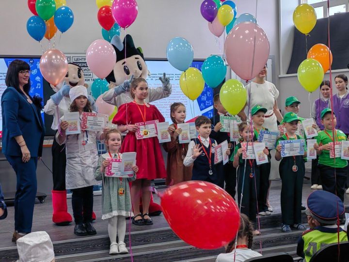 Торжественная церемония награждения победителей V Межрегионального Чемпионата «Юный мастер»