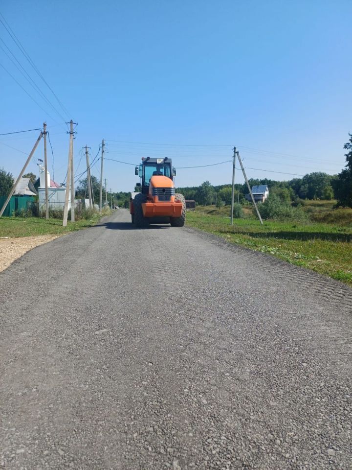 Ремонт дорог продолжается