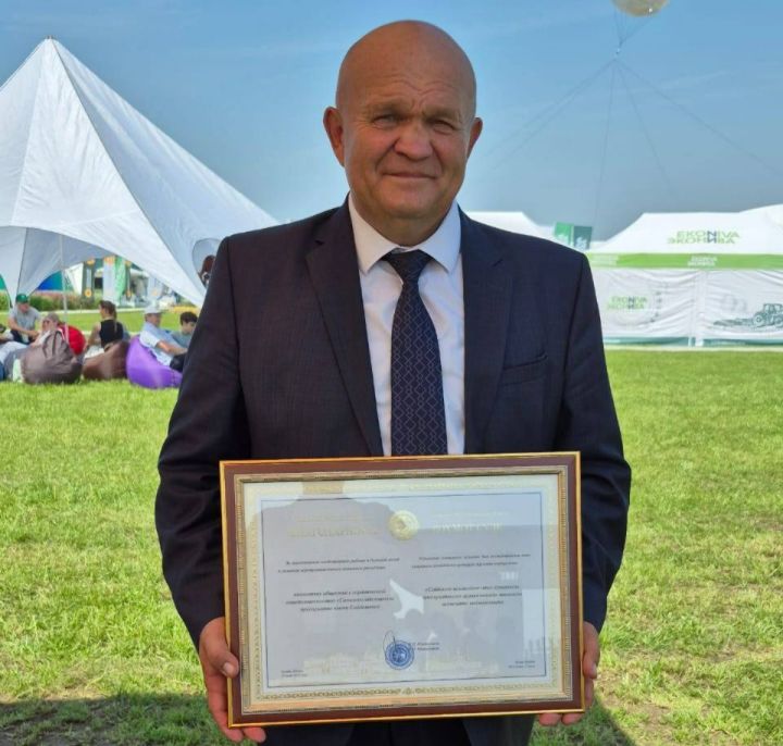 Рустам Минниханов отметил вклад СХП им. Сайдашева в развитие агропрома Татарстана