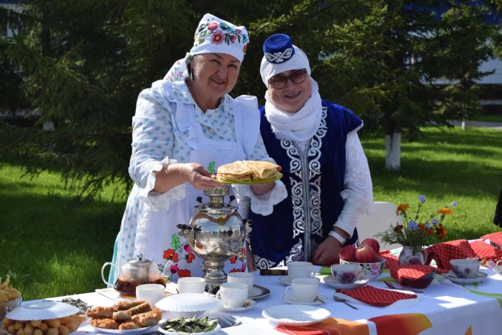 Бүген Яңа поселогында Республика көнен билгеләп үттеләр