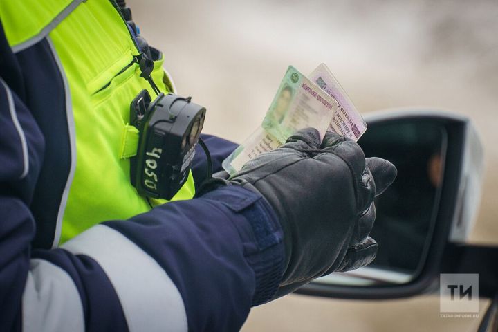 В России предложили повысить штрафы за езду без прав до 50 тысяч рублей