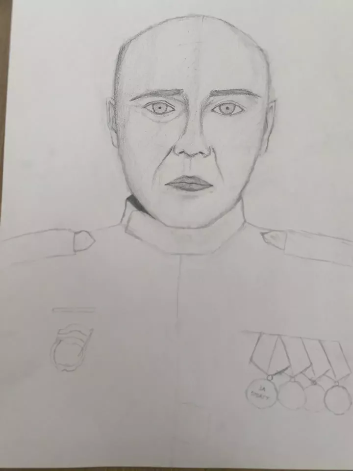 Круглое Поле мәктәбендә «Герой портреты» акциясе узды