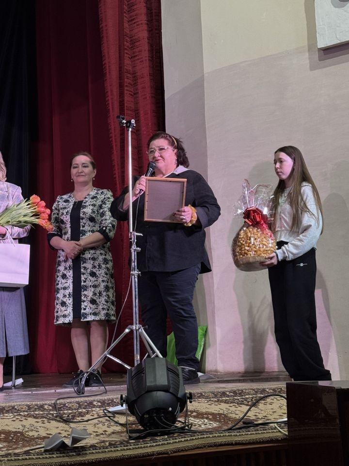Теләнче Тамак авылы волонтерларына рәхмәт хаты тапшырылды