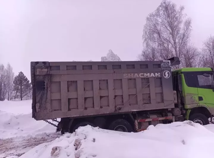 Сосновый Бор тирәсендә законсыз кар чүплеге ачыкланды